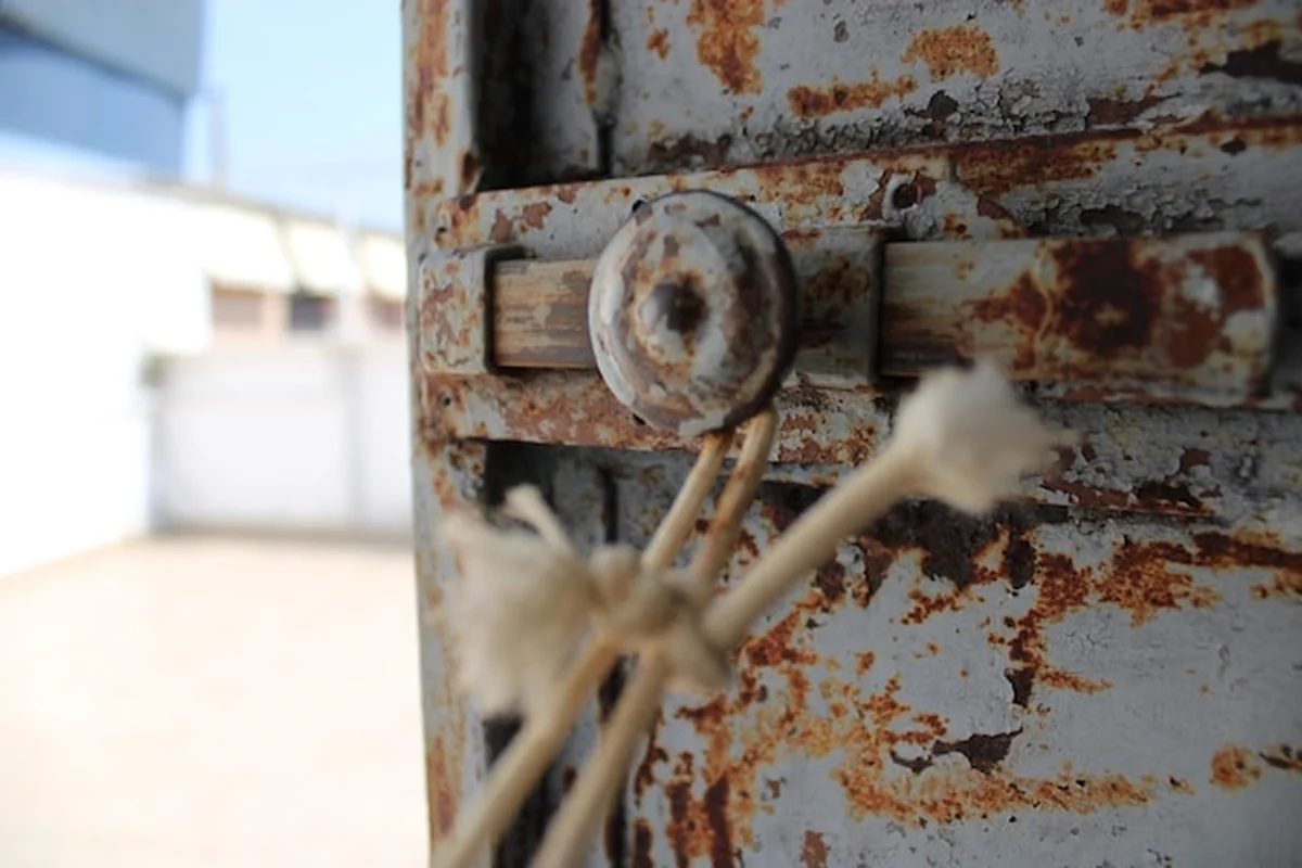 Zbliżenie zardzewiałego metalu